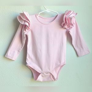 Girl's Pink Flutter Long Sleeve Romper /  Bodysuit Outfit, Sz 6-9M